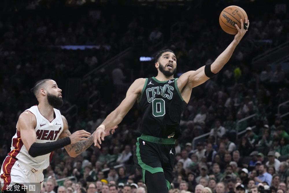 助球队实现 助球队实现